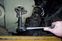 cummins-c-series-diesel-engine-injection-pump-removal3